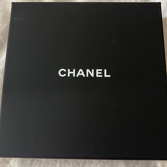 Chanel Necklace - Picture 14 of 16